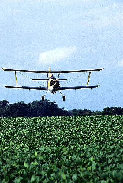 toxic sprays on GMO crops