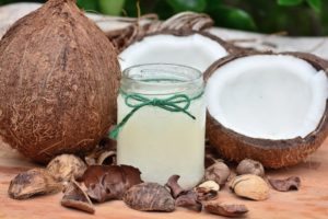 Coconut oil extract better than DEET - Healitall.com