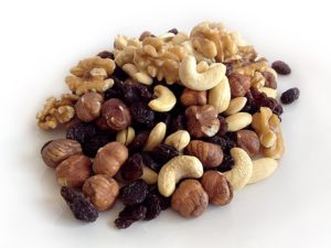 nuts for eye health